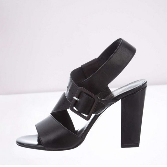 Robert Clergerie Leather Crossover Sandals Heels - Picture 1 of 5